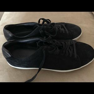 Suede Vince Sneakers in excellent condition